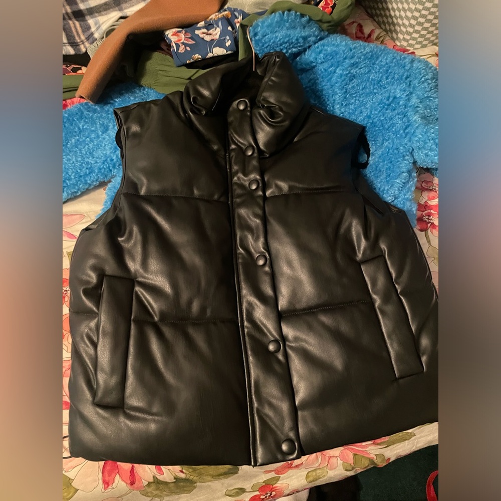 Zara black leather puffer